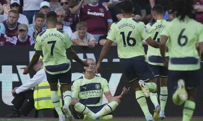 韩国杯半场：李洞俊补时收空门大礼建功，光州暂0-1全北