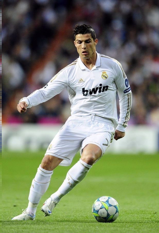 湖人防守端连续三场零封关键时段