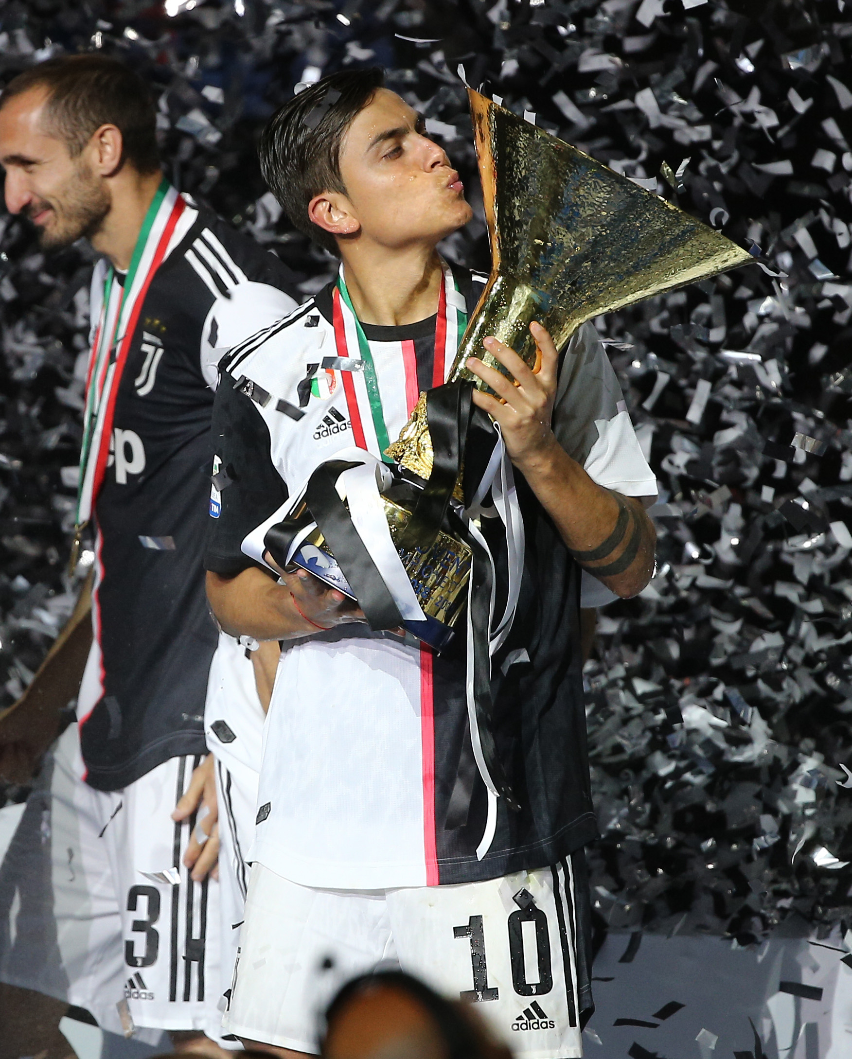 江苏排球全胜：U20男排击败强大山东进决赛！U18U20成年队都取胜