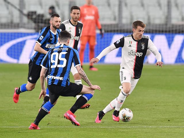 CBA俱乐部杯-北京首钢下半场哑火 青岛狂胜31分